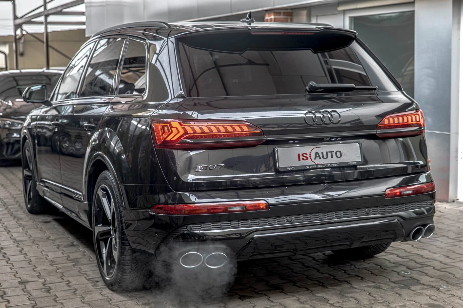Audi SQ7 4.0TDI Quattro/Bose/Камера 360/Подгрев/Distronic/, снимка 4 - Автомобили и джипове - 54063649