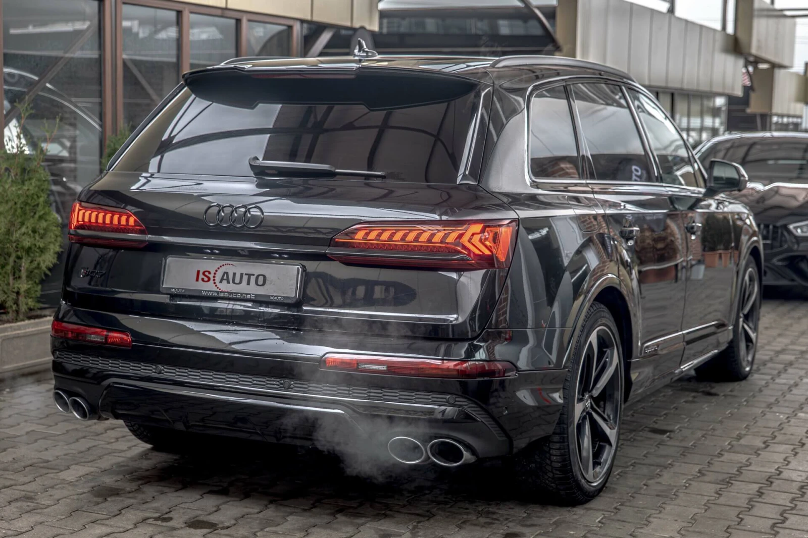 Audi SQ7 4.0TDI Quattro/Bose/Камера 360/Подгрев/Distronic/, снимка 5 - Автомобили и джипове - 54063649