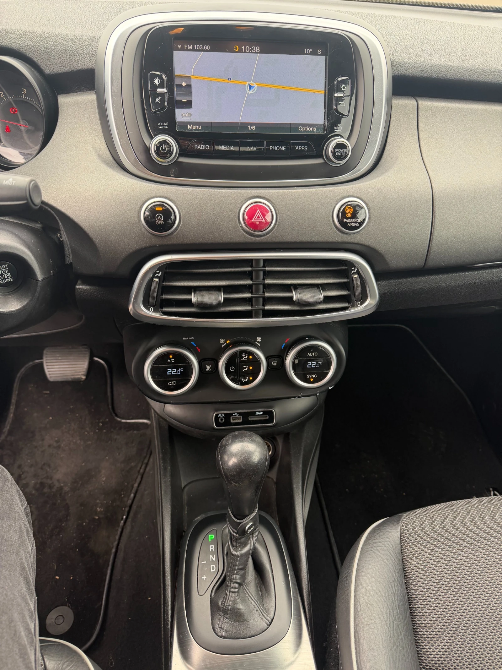 Fiat 500X 2.0MJET Cross Plus 4X4 AVTOMAT/KOJA/NAVI EURO 6, снимка 13 - Автомобили и джипове - 54067851