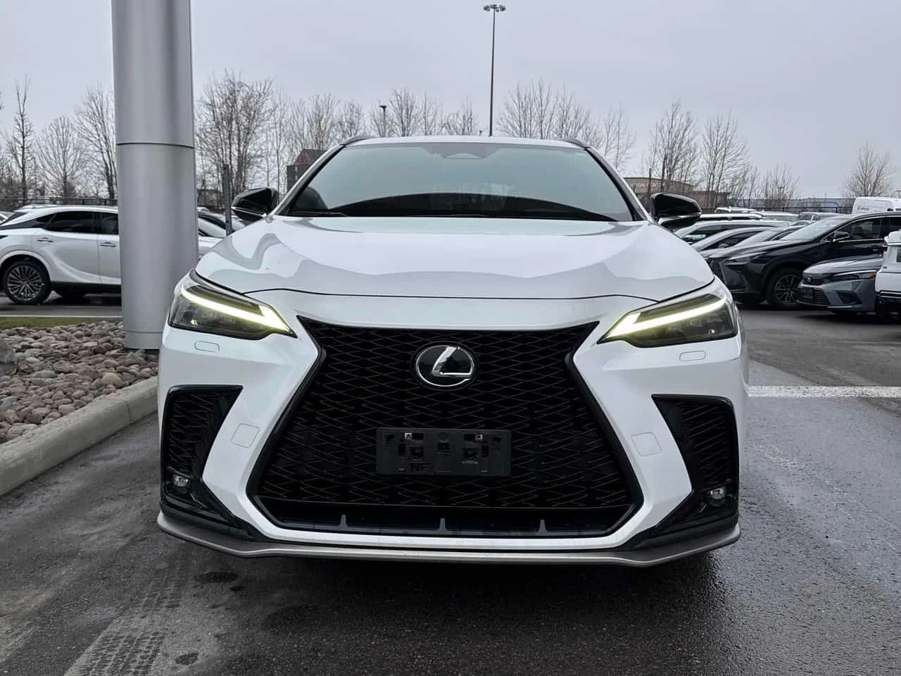 Lexus NX * 350 * F-sport* DISTRONIC* ОБДУХВАНЕ* HUD* , снимка 6 - Автомобили и джипове - 54078376