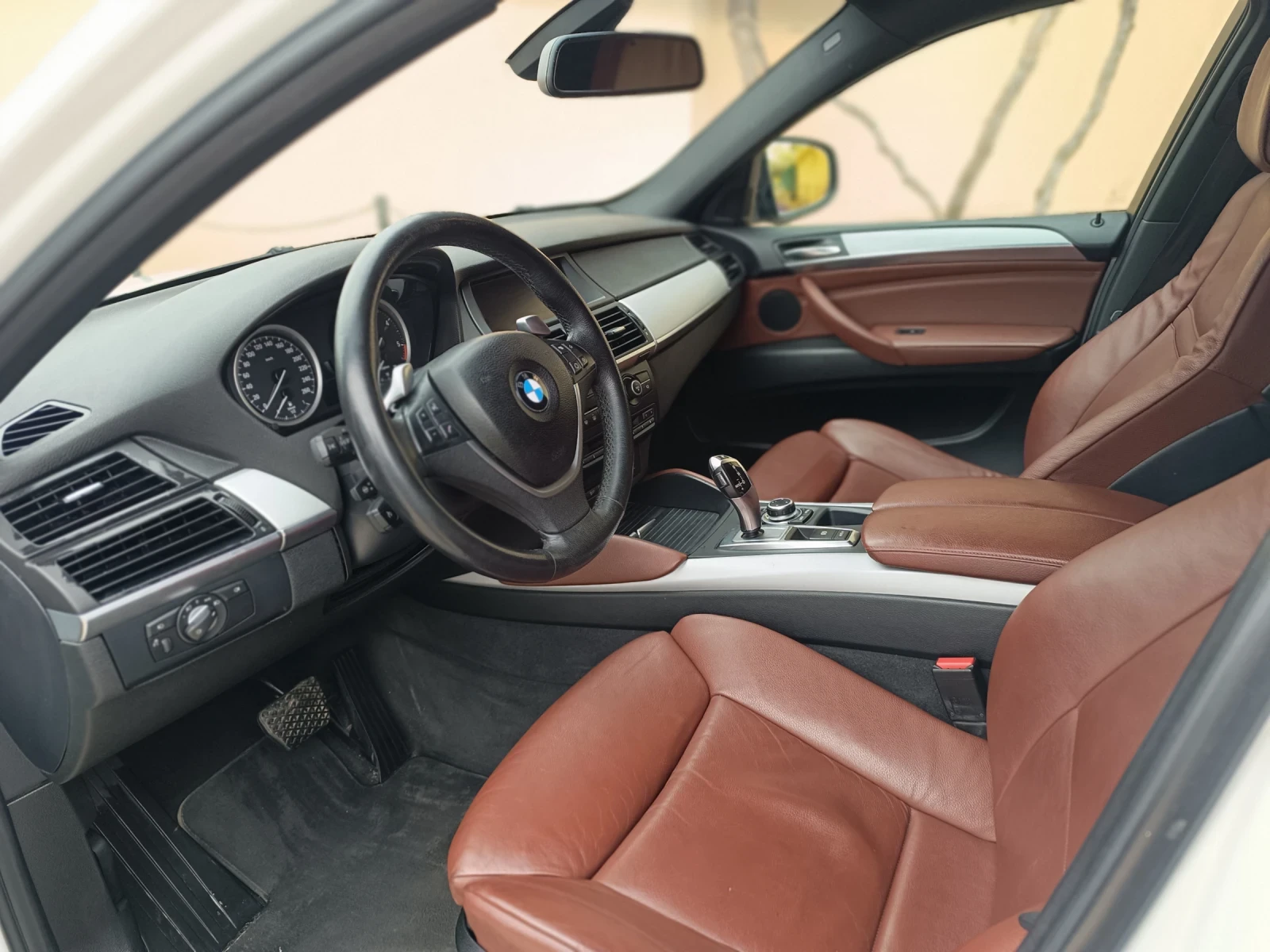 BMW X6 3.5d 286ps, снимка 14 - Автомобили и джипове - 54285673