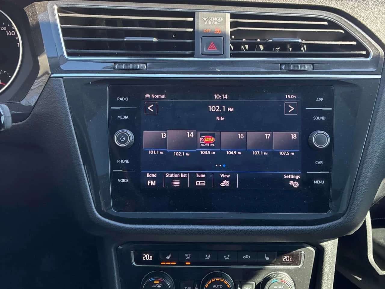 VW Tiguan * Comfortline * ГЛАВНО ПРЕДСТАВИТЕЛСТВО* , снимка 9 - Автомобили и джипове - 54356984