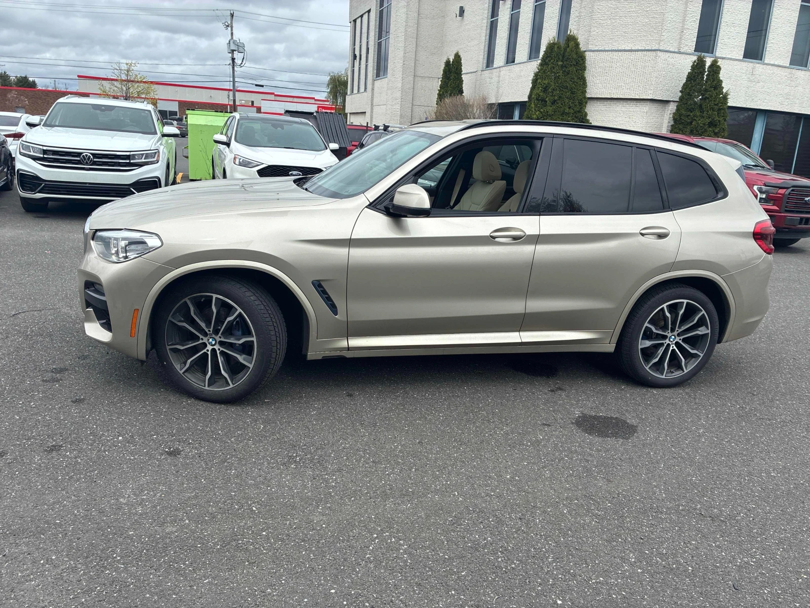 BMW X3 * * CARFAX * * АВТО КРЕДИТ * * Цена до БГ * * , снимка 2 - Автомобили и джипове - 54577572