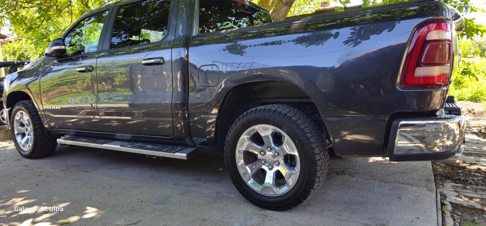 Dodge RAM 1500, снимка 3 - Автомобили и джипове - 55191115