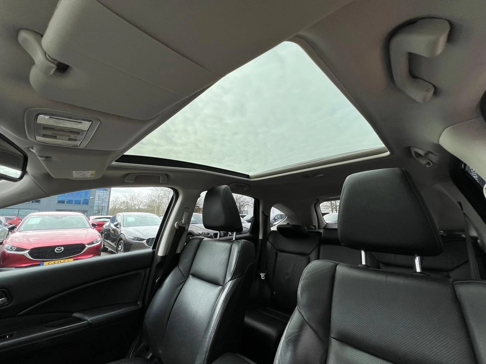 Honda Cr-v 2.0 , 4x4 , Всички Екстри, снимка 2 - Автомобили и джипове - 55899744