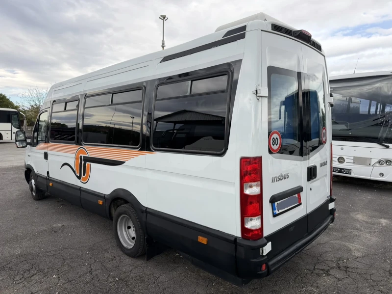 Iveco Daily Tourys 3.0 клима авт врата, снимка 3 - Бусове и автобуси - 52022786