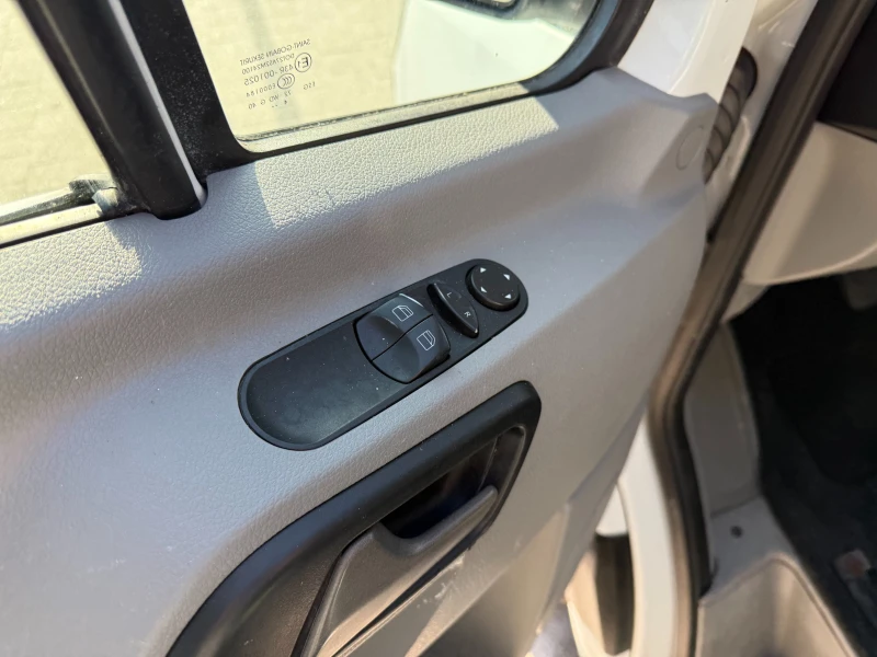 Mercedes-Benz Sprinter 313CDI 2 странични врати Клима Euro 5, снимка 14 - Бусове и автобуси - 52623424