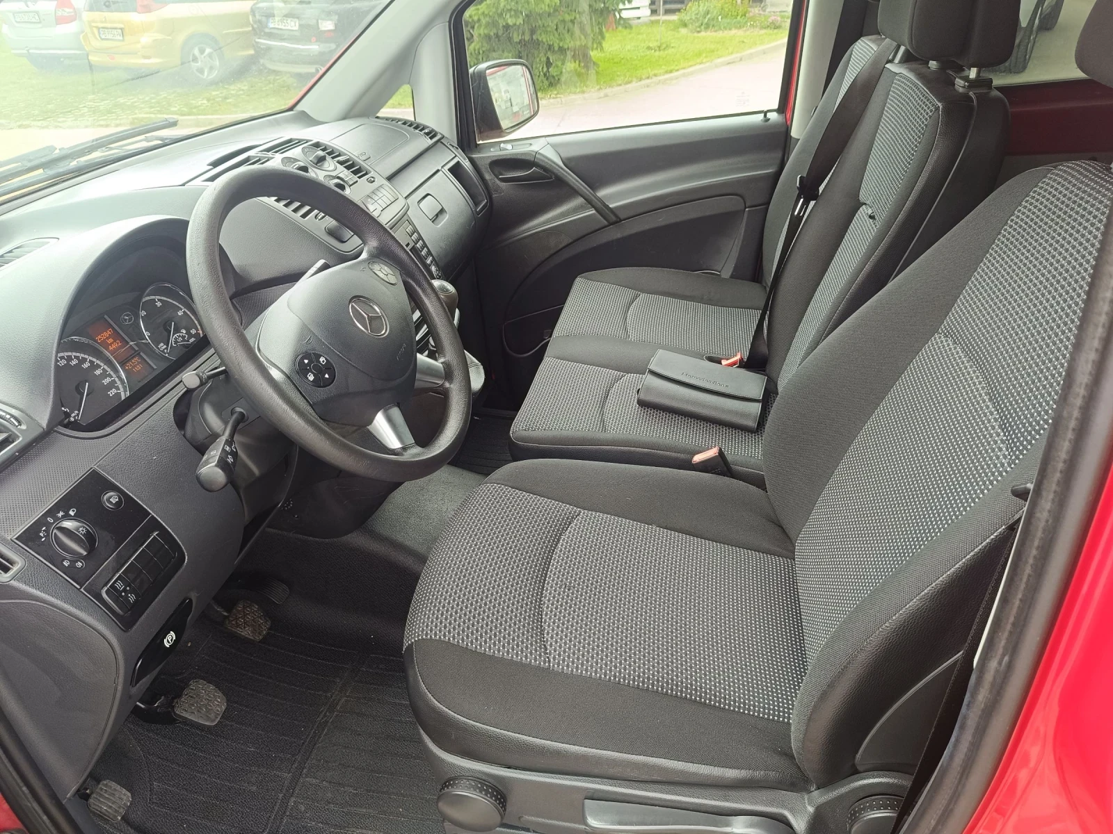 Mercedes-Benz Vito 116cdi 6места LANG KLIMA, снимка 8 - Бусове и автобуси - 54897017