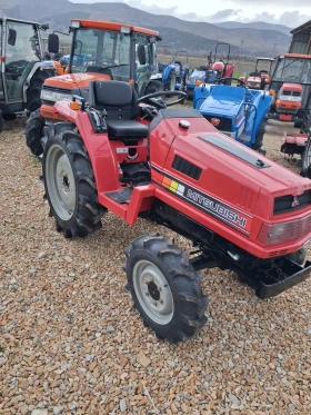 Трактор Kubota, снимка 2