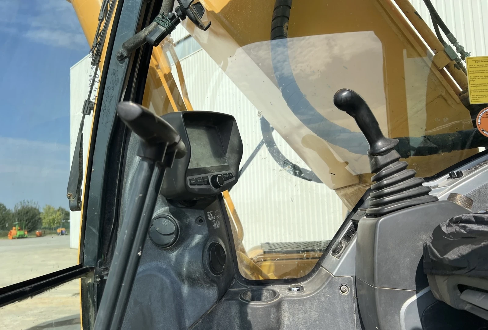  Hyundai Robex 260NLC9A | Mobile.bg   15