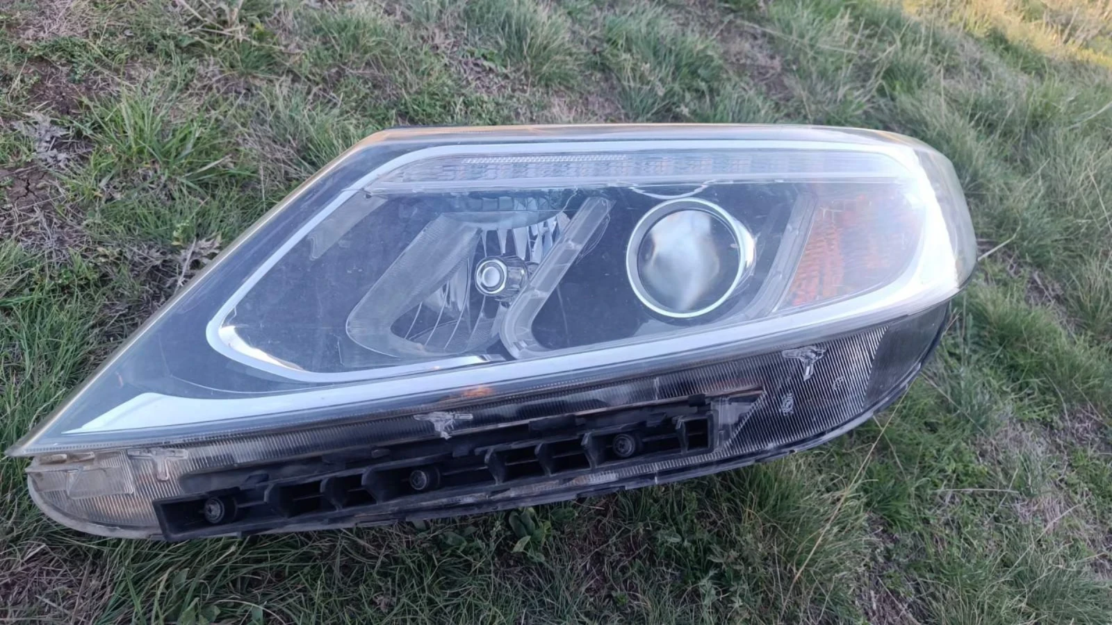 ��� ��� �� ��� ������� 2012-2015 | Mobile.bg � ����������� 1