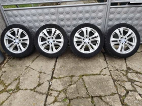        245/45R17
