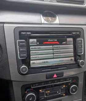 VW Passat 2.0 TDI Bluemotion, снимка 8