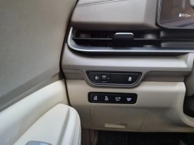 Kia Carnival 1.6 g4ft Automatic, снимка 13