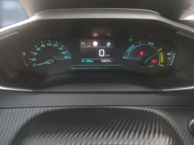 Peugeot 2008 e-ALLURE/136HP/LED/NAVI/CAM/164h - 19499 € / 38136.73 лв. - 48791911 14