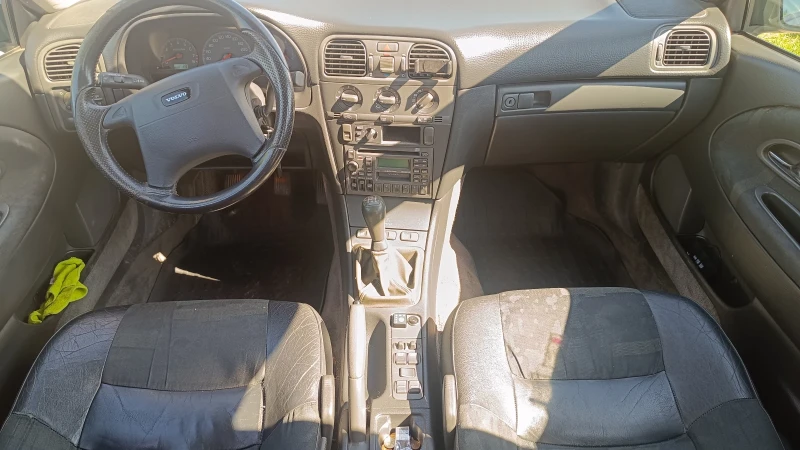 Volvo S40 1.9 t4, снимка 7 - Автомобили и джипове - 47376953