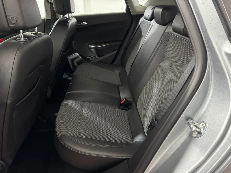 Opel Astra 1.7 cdti , снимка 15 - Автомобили и джипове - 47621347