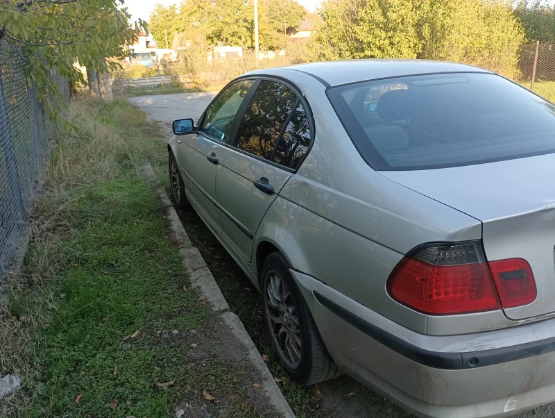 BMW 318, снимка 3 - Автомобили и джипове - 47710123