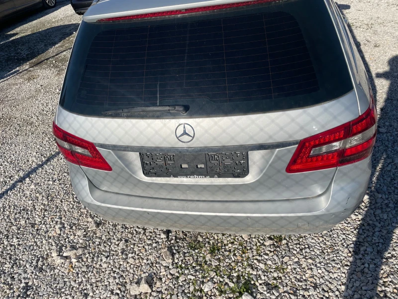 Mercedes-Benz E 200 За Търговци, снимка 5 - Автомобили и джипове - 48388272