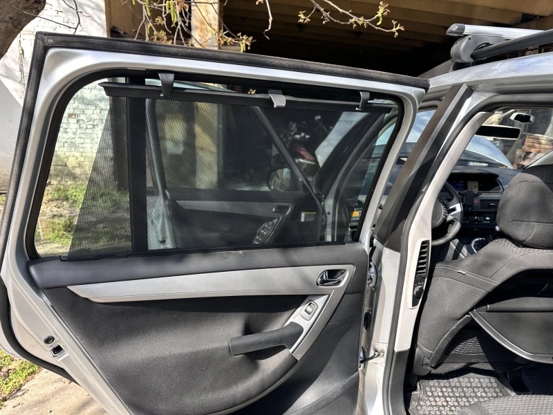 Citroen C4 Picasso, снимка 11 - Автомобили и джипове - 52662997