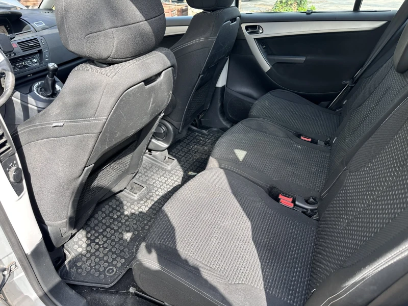 Citroen C4 Picasso, снимка 12 - Автомобили и джипове - 52662997
