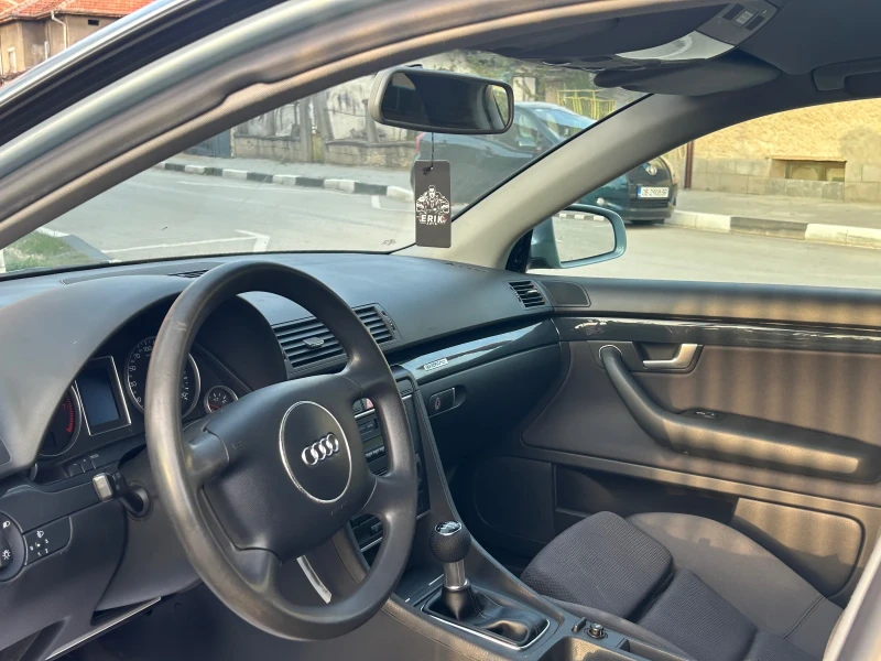 Audi A4 1, 8T Quattro 6скорости!, снимка 10 - Автомобили и джипове - 50653571