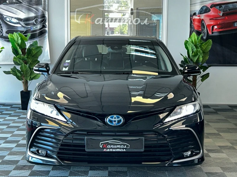 Toyota Camry 2.5 HYBRID DINAMIC 218кс, снимка 2 - Автомобили и джипове - 51331318