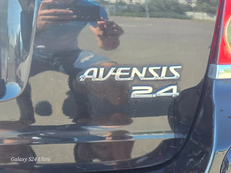 Toyota Avensis 2.4 vvti, снимка 8 - Автомобили и джипове - 52844184