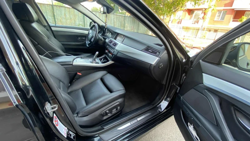 BMW 530 LCI, снимка 5 - Автомобили и джипове - 52863115