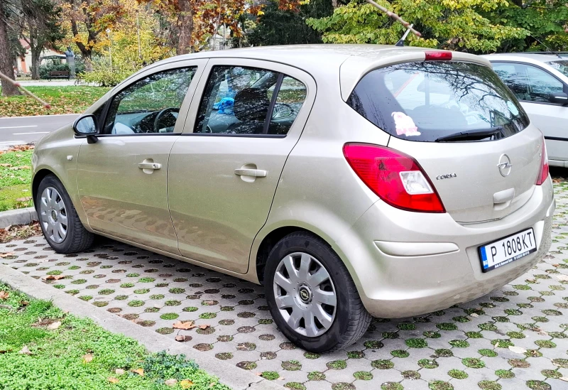 Opel Corsa, снимка 2 - Автомобили и джипове - 52415345