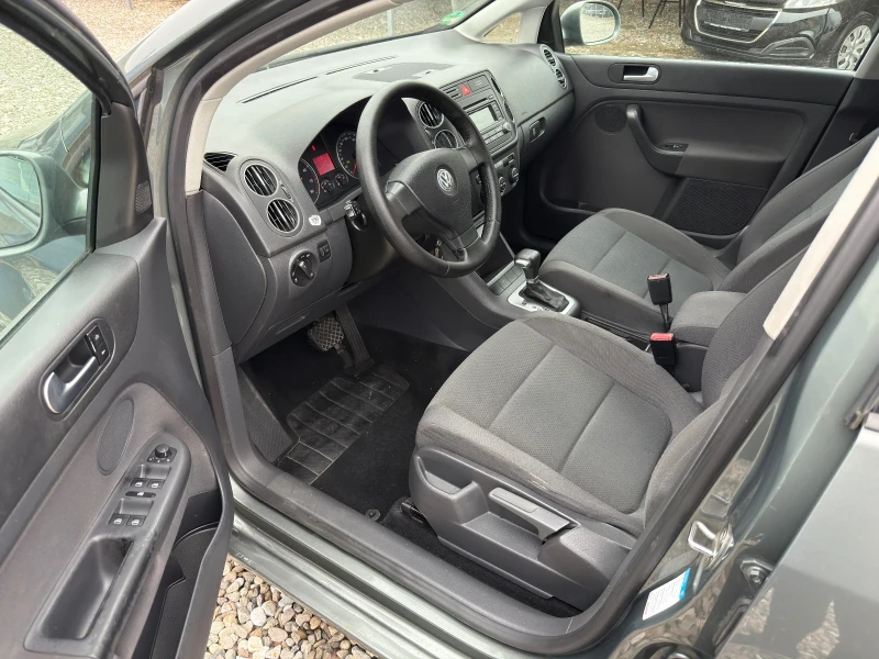 VW Golf 1.6 i Aytomat, снимка 7 - Автомобили и джипове - 52443716