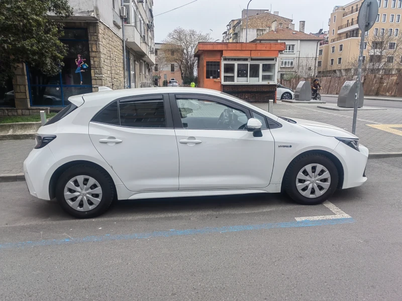 Toyota Corolla 1.8, снимка 3 - Автомобили и джипове - 52555548