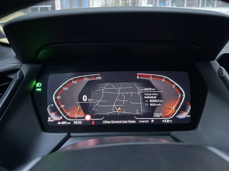 BMW 116 BMW F40 116D Sport Line, снимка 8 - Автомобили и джипове - 52680799