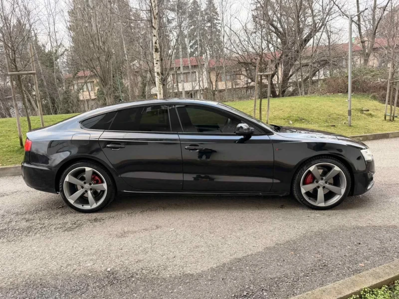 Audi A5 2.0T / QUATTRO / КАМЕРА / ПОДГРЕВ, снимка 8 - Автомобили и джипове - 52879324