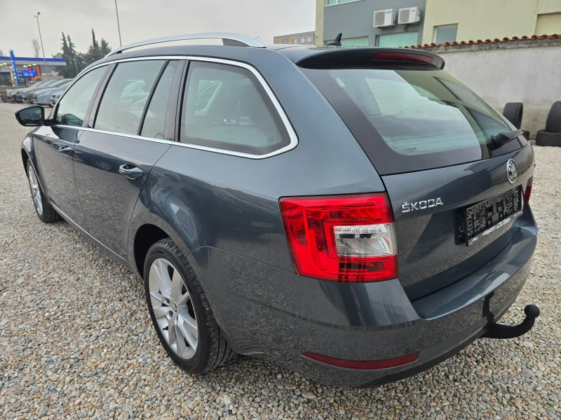 Skoda Octavia 2.0TDI EXECUTIVE/2019г/, снимка 2 - Автомобили и джипове - 52945474