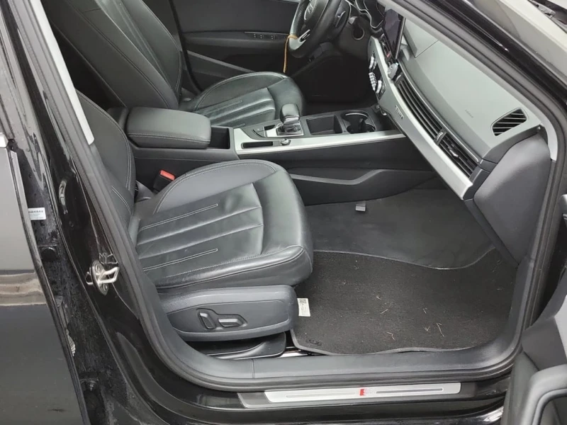 Audi A4 * Progressiv * CARFAX * БЕЗ ПЪРВОНАЧАЛНА ВНОСКА, снимка 5 - Автомобили и джипове - 53062835