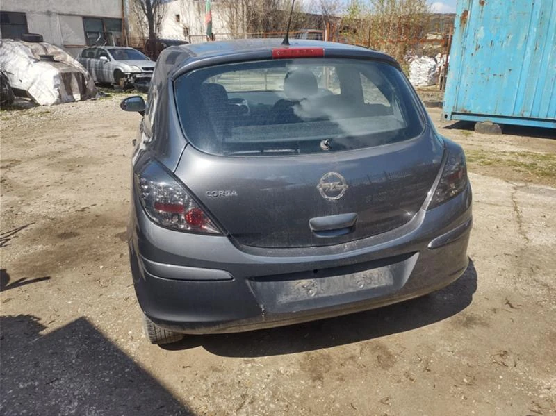 Opel Corsa 1.4, снимка 13 - Автомобили и джипове - 47140055