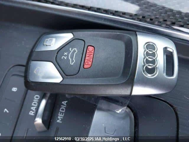 Audi S5 * PRESTIGE * CARFAX * БЕЗ ПЪРВОНАЧАЛНА ВНОСКА, снимка 12 - Автомобили и джипове - 54509309
