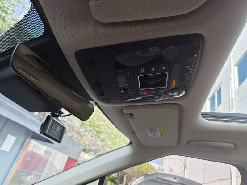 Kia Carnival 1.6 g4ft Automatic, снимка 15 - Автомобили и джипове - 55848164