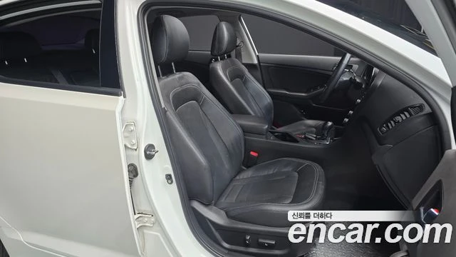 Kia K5, снимка 11 - Автомобили и джипове - 56082192