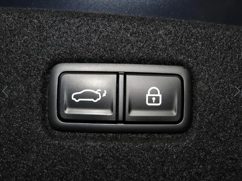 Kia K8, снимка 16 - Автомобили и джипове - 56688199