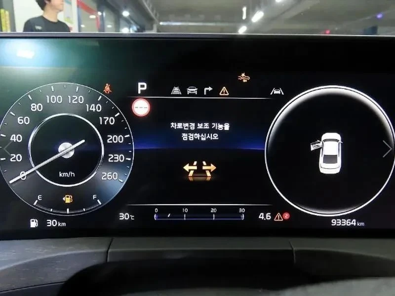 Kia K8, снимка 9 - Автомобили и джипове - 56688199