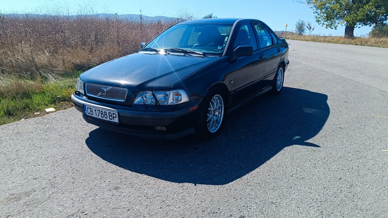 Volvo S40 1.9 t4 - изображение 2