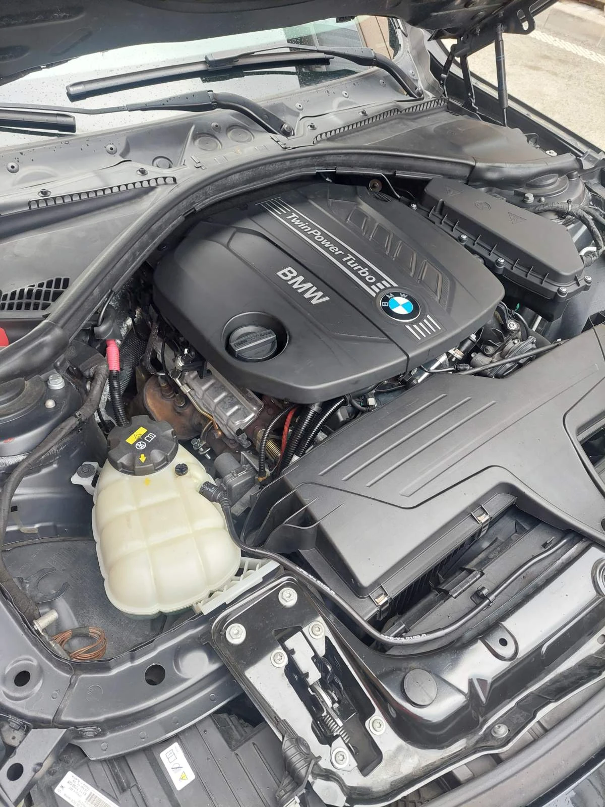 BMW 320 2.0 SPORT - изображение 9