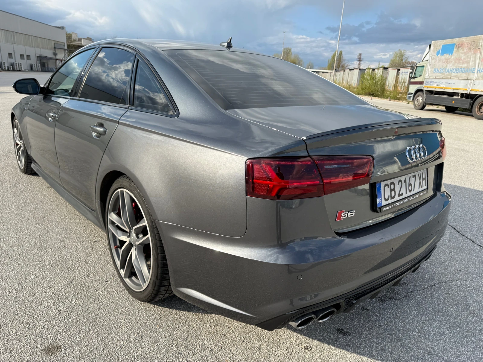 Audi S6 40 000km Sport Carbon Сервизна история - изображение 6
