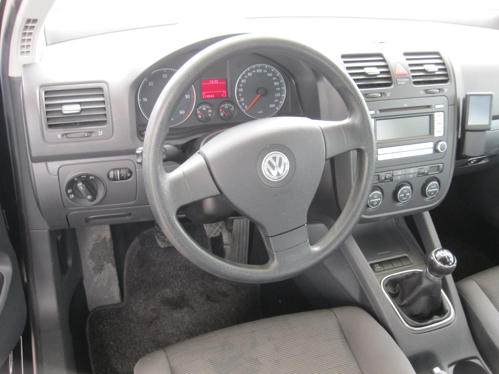 VW Golf 1.9 TDI.  105 ks - изображение 7