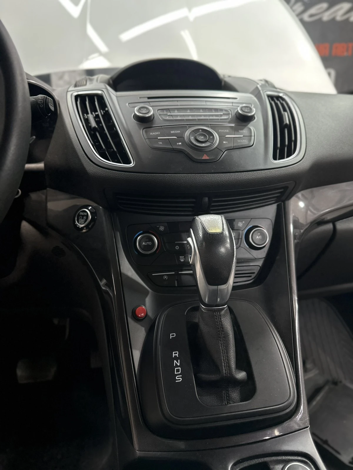 Ford C-max 1.5TDCi | 7-МЕСТЕН | РЕГИСТРИРАН - изображение 7