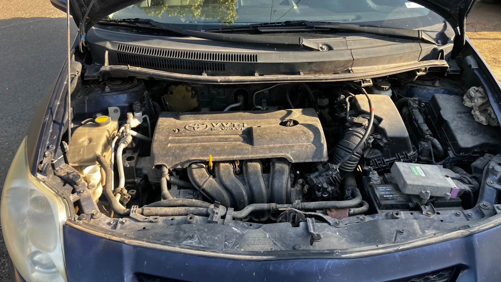 Toyota Auris 1.4i - изображение 8