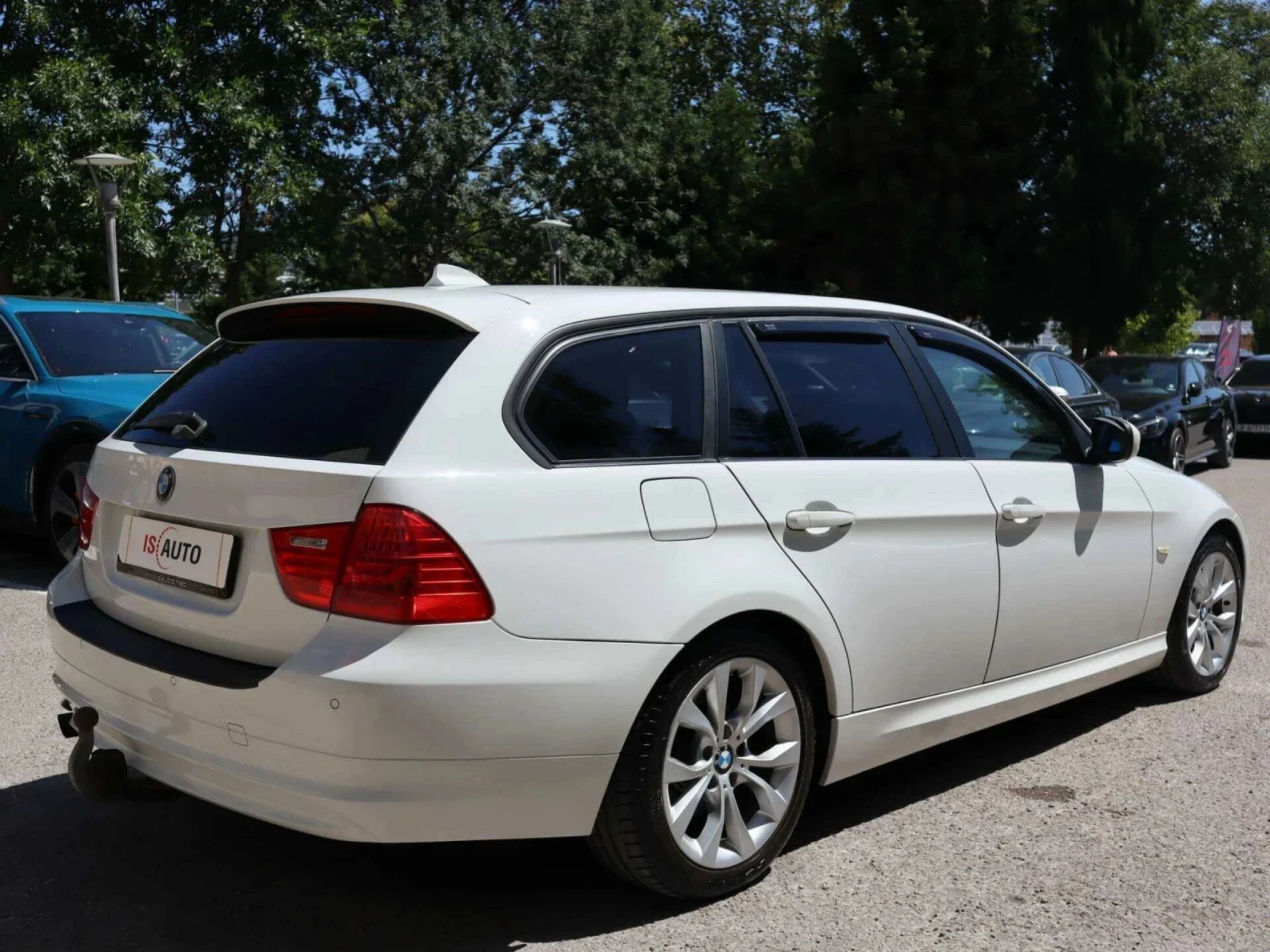 BMW 318 БМВ 318/2.0d е91 фейс лифт  2010г - изображение 4