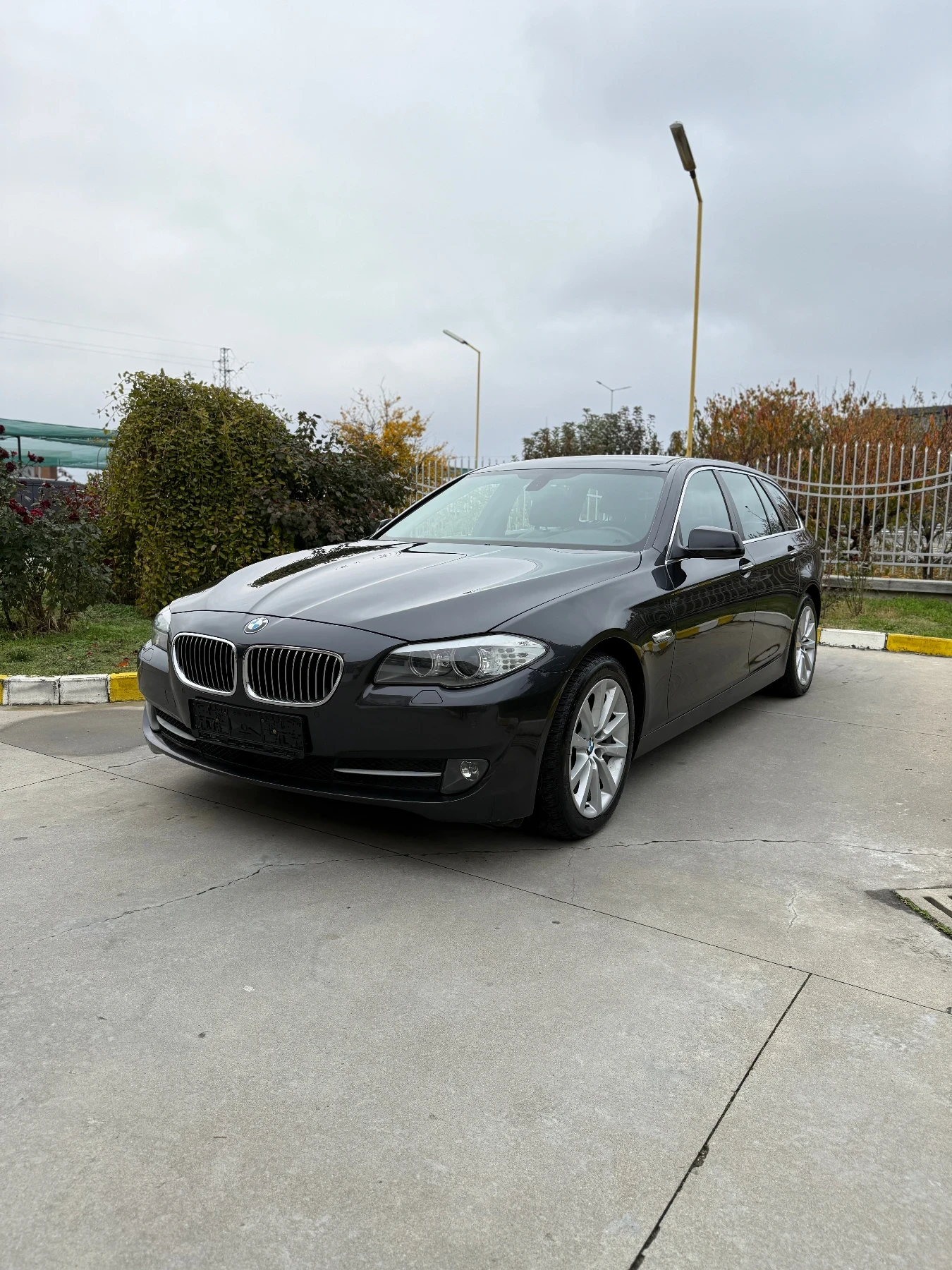 BMW 520 F11 184./ Xenon/ Navi/ Podgrev/ Camera/  | Mobile.bg   2